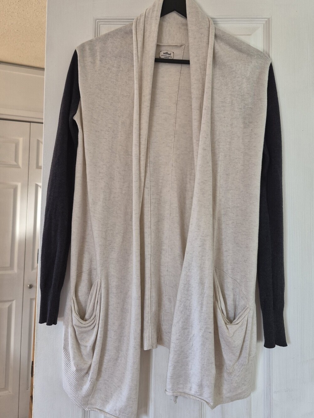 Wilfred Flaubert Cardigan Heather Gray Silk Cashmere Knit Minimalist OldMoney - Picture 2 of 7